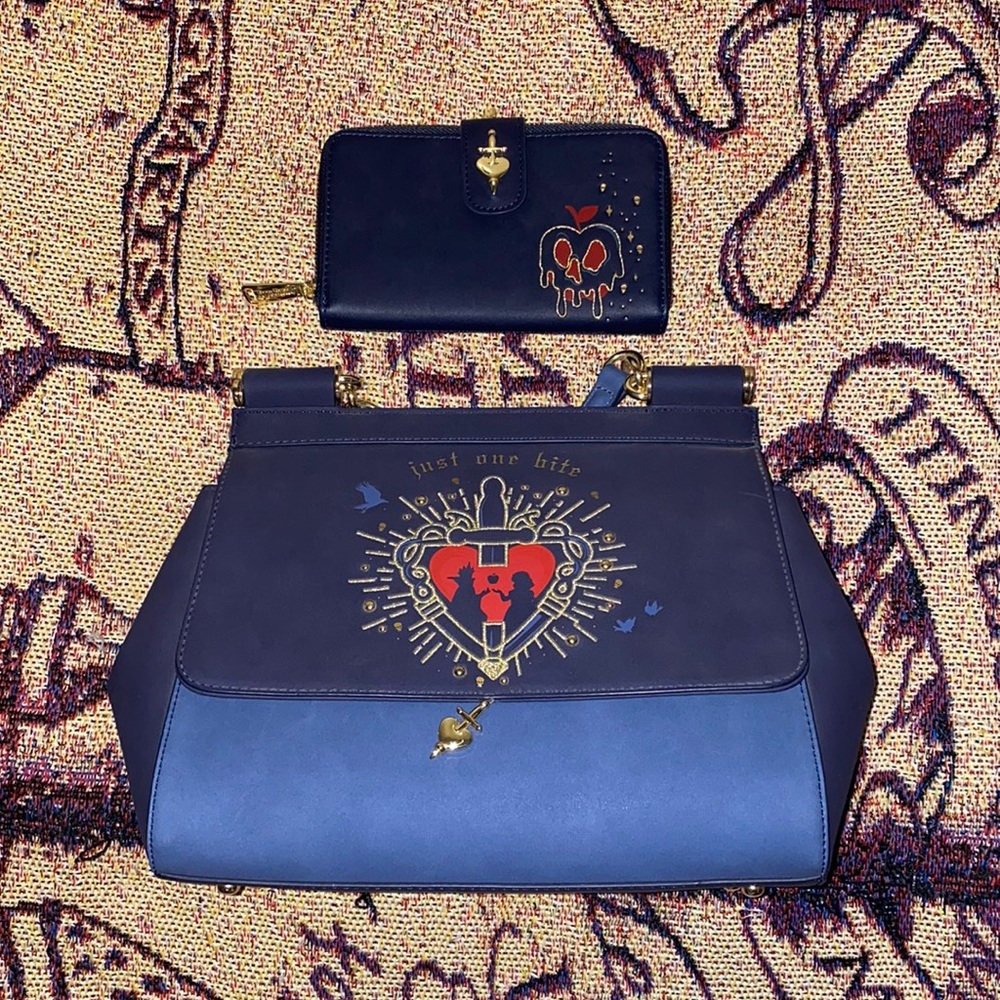 Loungefly crossbody